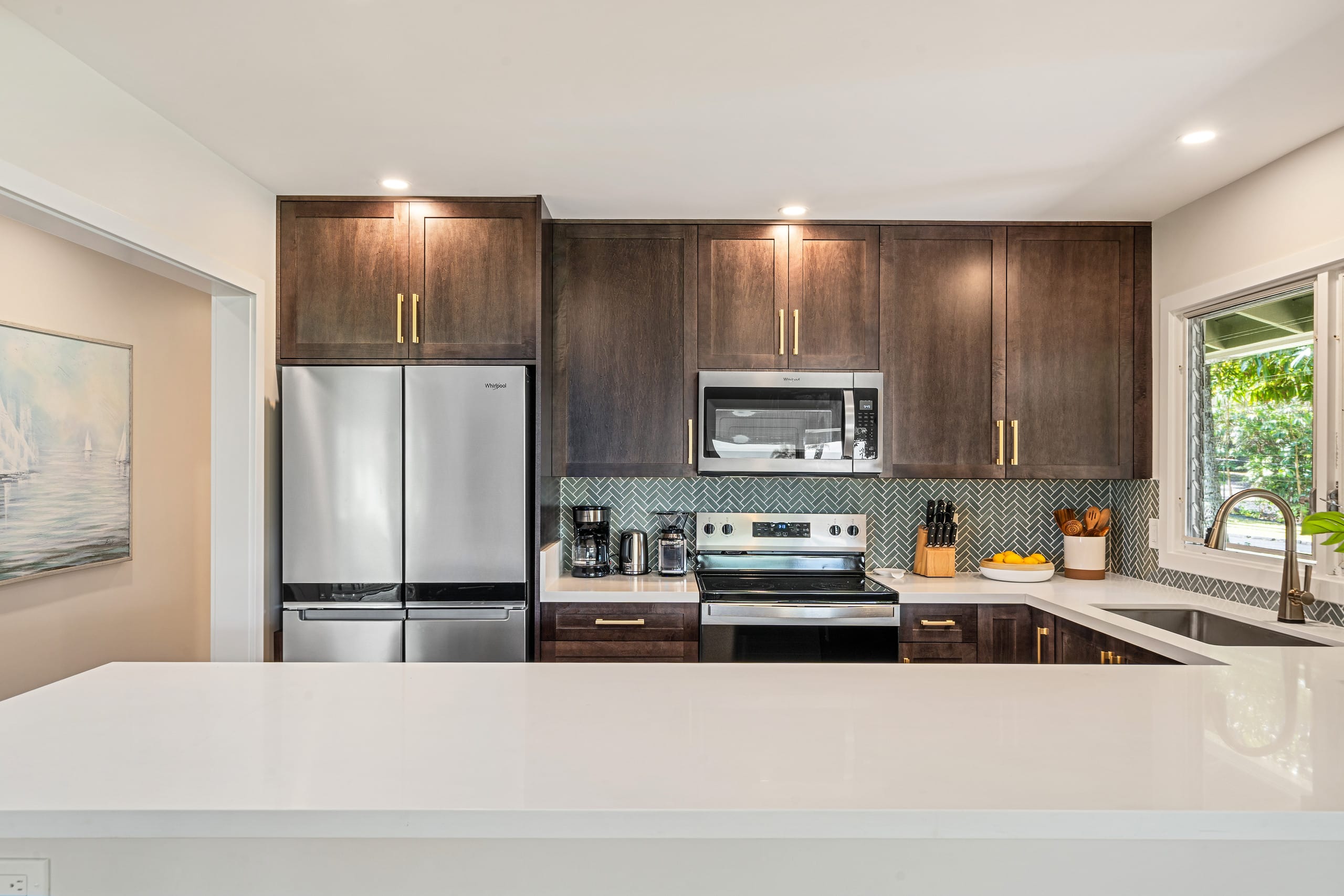 Condo in Lahaina · ★5.0 · 3 bedrooms · 6 beds · 2 shared baths - Image 14