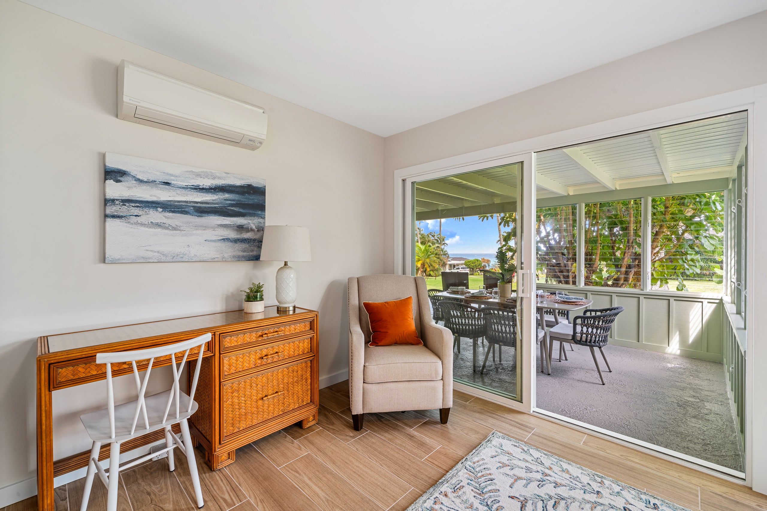 Condo in Lahaina · ★5.0 · 3 bedrooms · 6 beds · 2 shared baths - Image 22