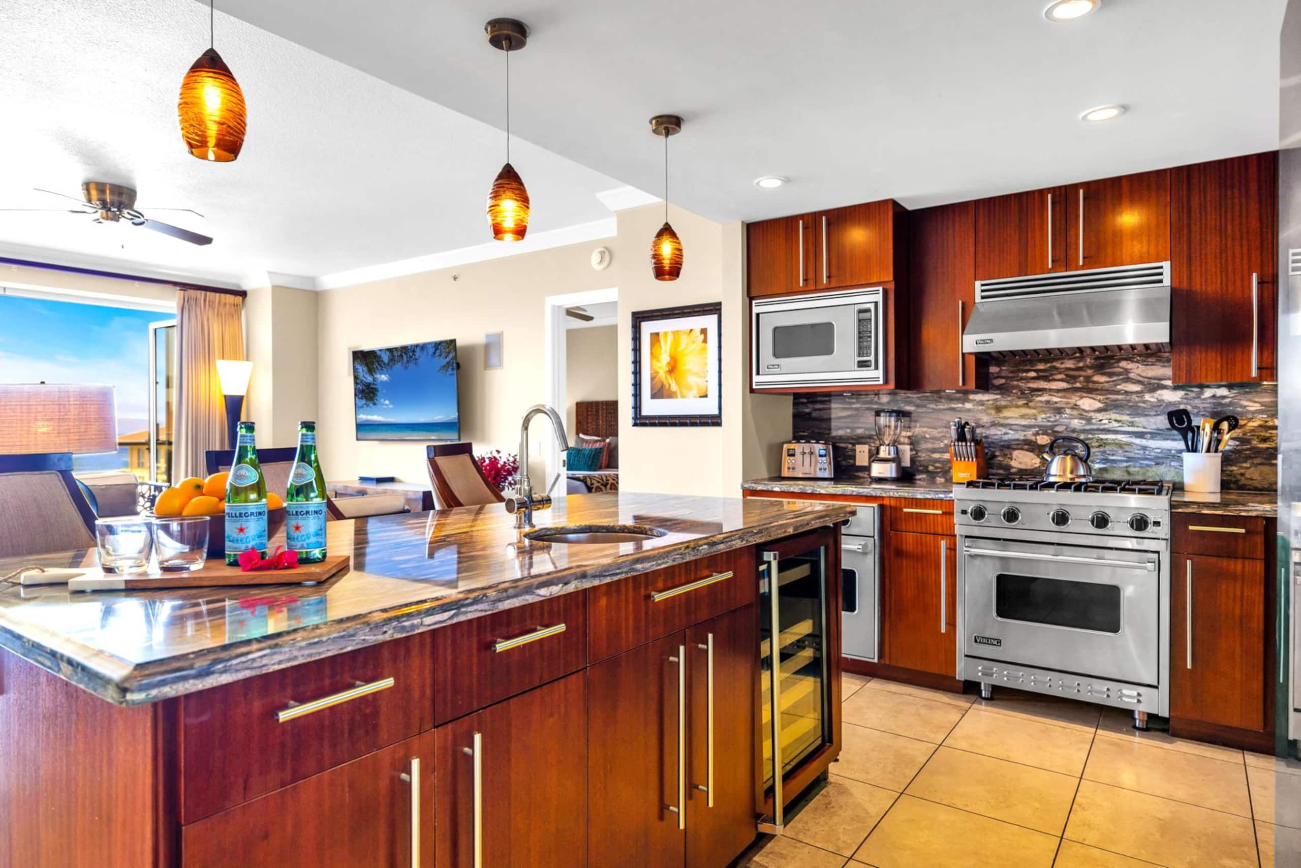 Condo in Lahaina · ★5.0 · 3 bedrooms · 4 beds · 3 baths - Image 30