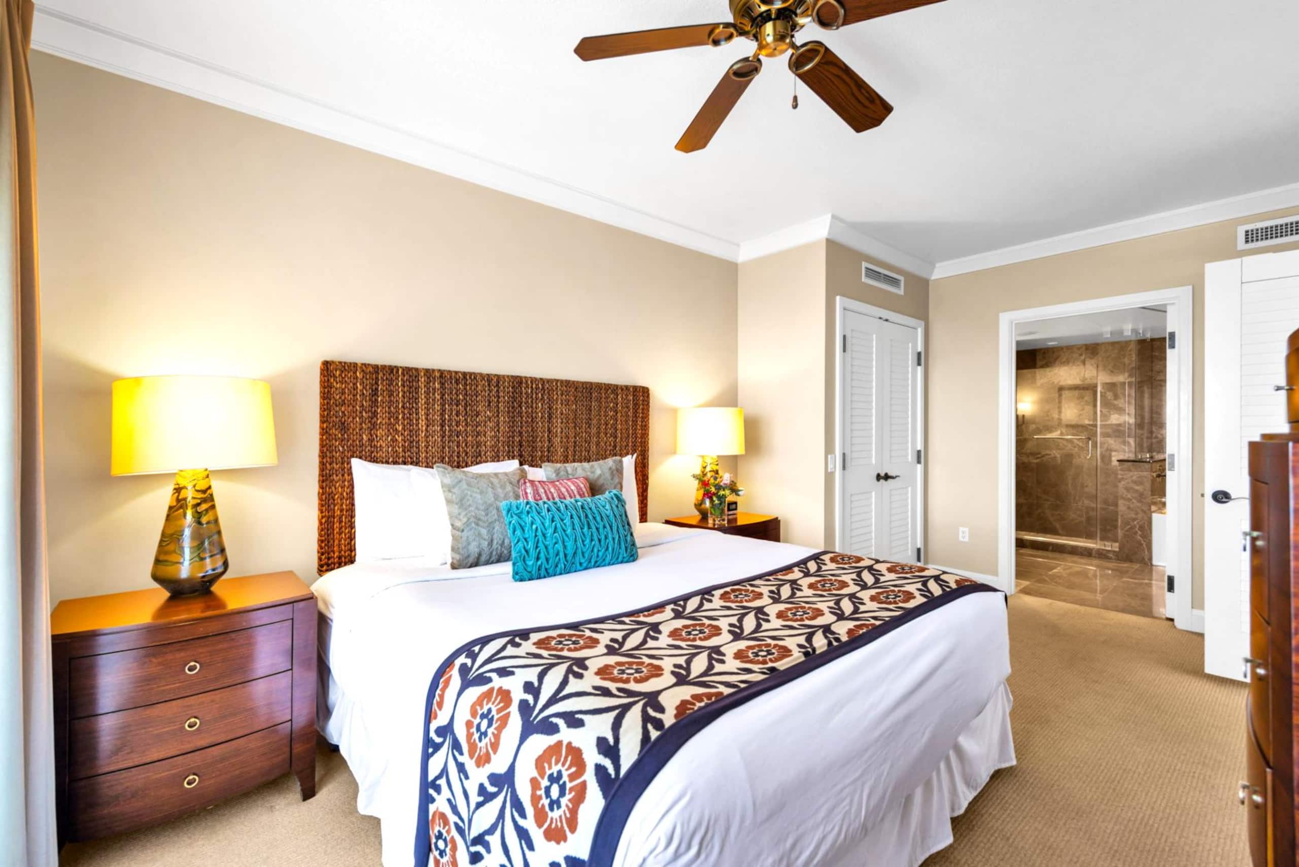 Condo in Lahaina · ★5.0 · 3 bedrooms · 4 beds · 3 baths - Image 32