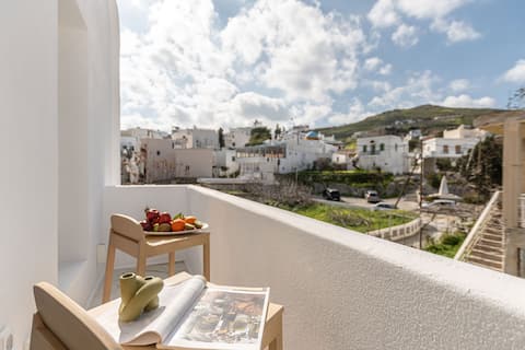 Elaia Home luxury village apartment for two Naxos
