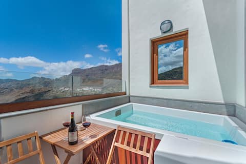 The Corner House - 360º view