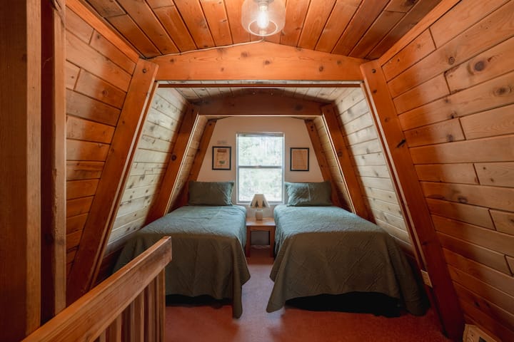 Cabin1_Interior_10