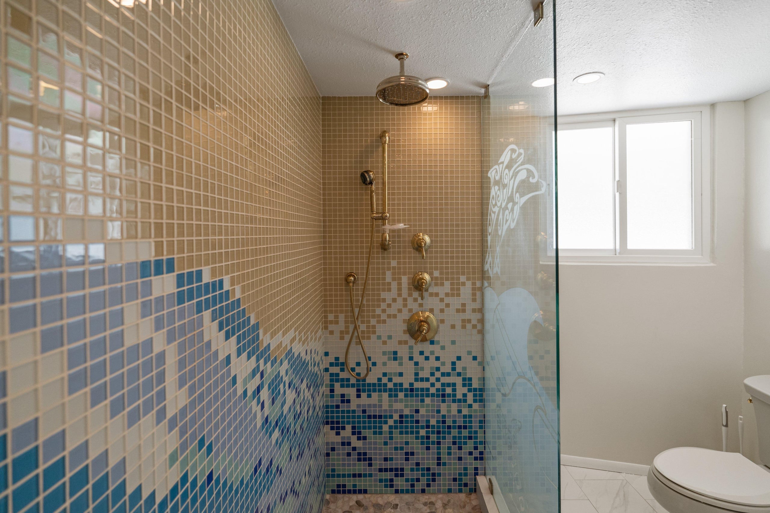 Condo in Honolulu · ★4.73 · 2 bedrooms · 3 beds · 1 bath - Image 16