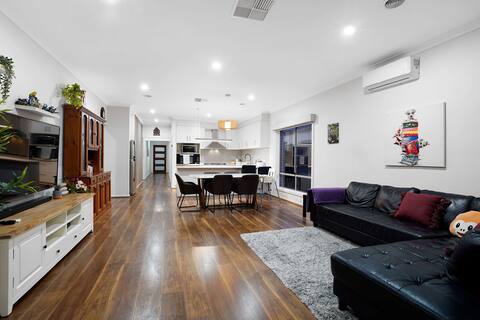 Family Home with Home Theater in Tarneit