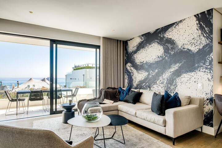 Oceanview Secure 3bed Apt Sea Point Marlo Breeze gallery image 5