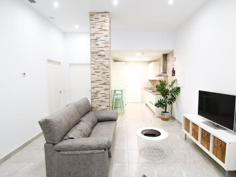 Successful Airbnb property: Letplanet Royalty in Huelin