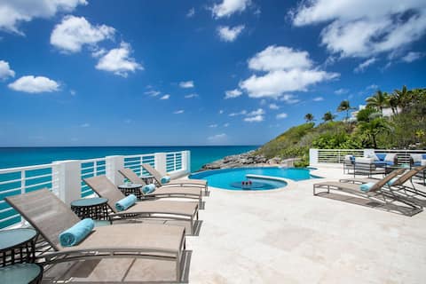 Diamond - Oceanfront villa with pool, Cupecoy