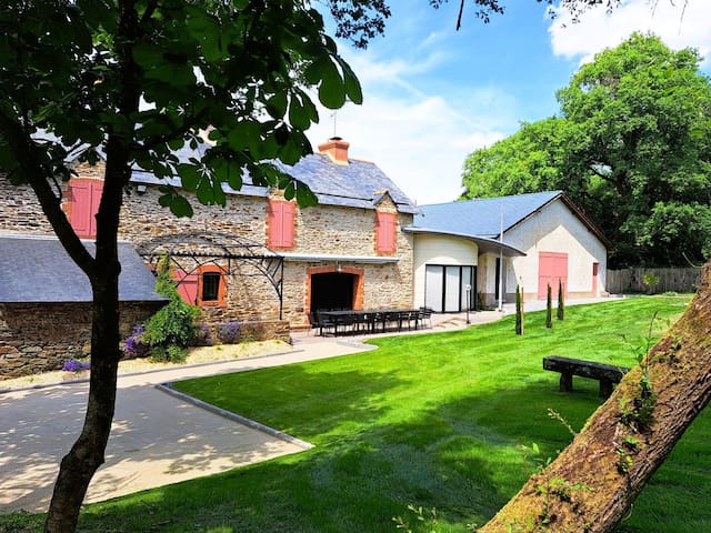 Agence Poplidays 5 managed Airbnb listing 3