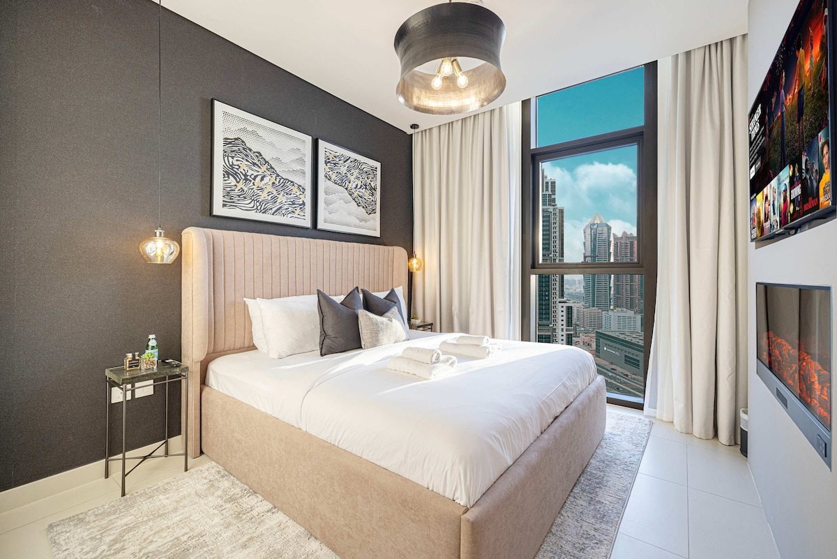 2-Bedroom Apartment · Downtown Dubai · II 4