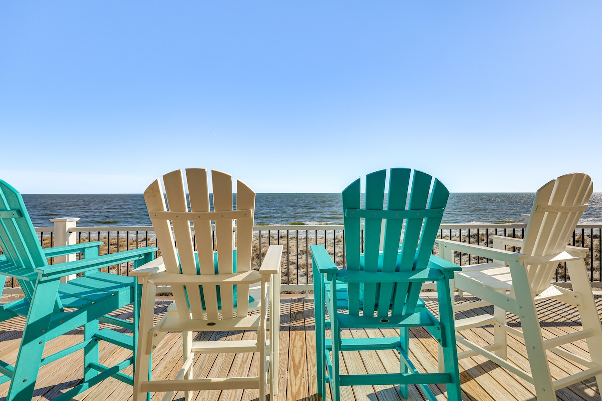 Walk to Beach: Coastal Oak Island Gem w/ Elevator!