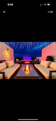 2 Huge Homes • 38 Beds • Game Room, Huge Hot Tubs