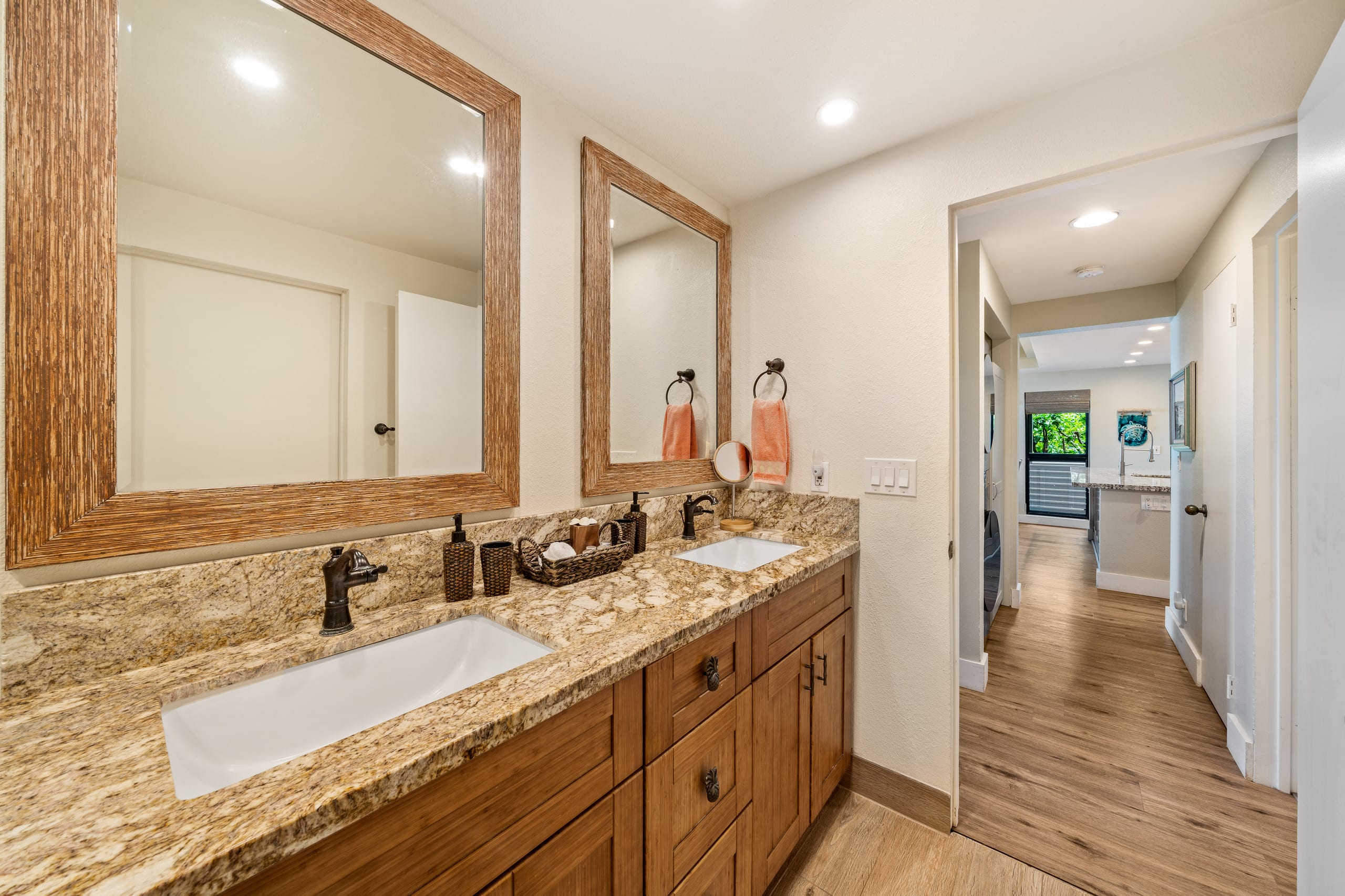 Condo in Lahaina · ★5.0 · 3 bedrooms · 4 beds · 2 baths - Image 21