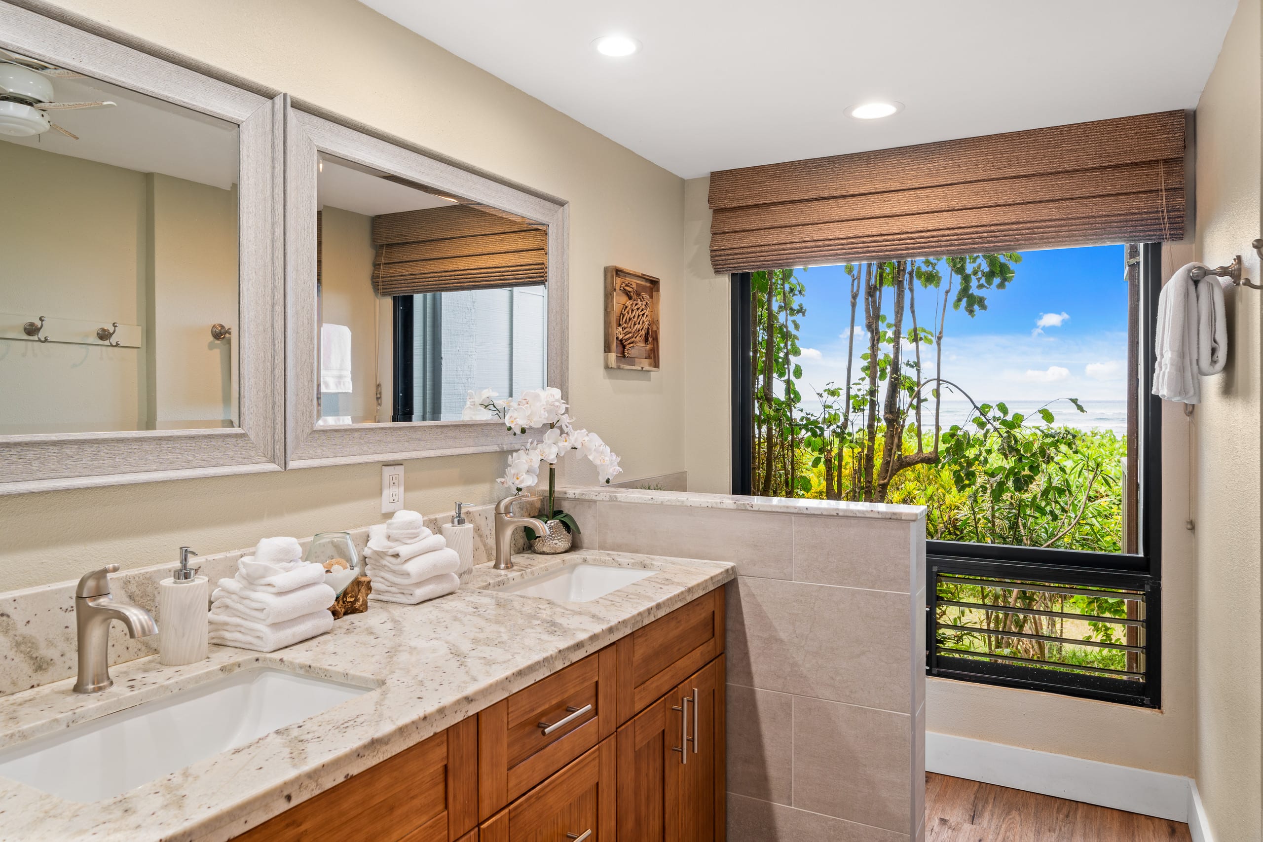 Condo in Lahaina · ★5.0 · 3 bedrooms · 4 beds · 2 baths - Image 23