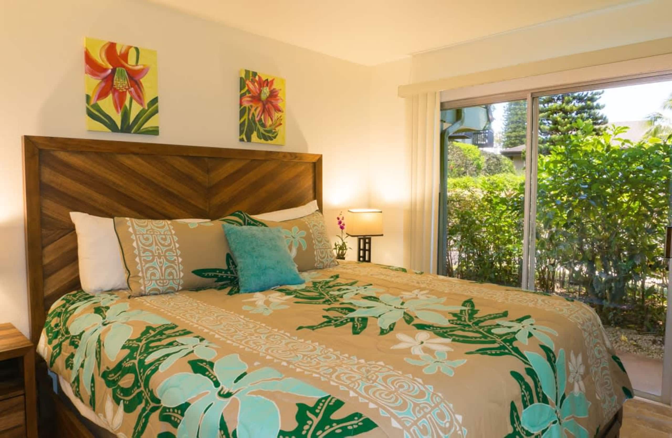 Condo in Princeville · ★4.89 · 2 bedrooms · 4 beds · 2 private baths - Image 5