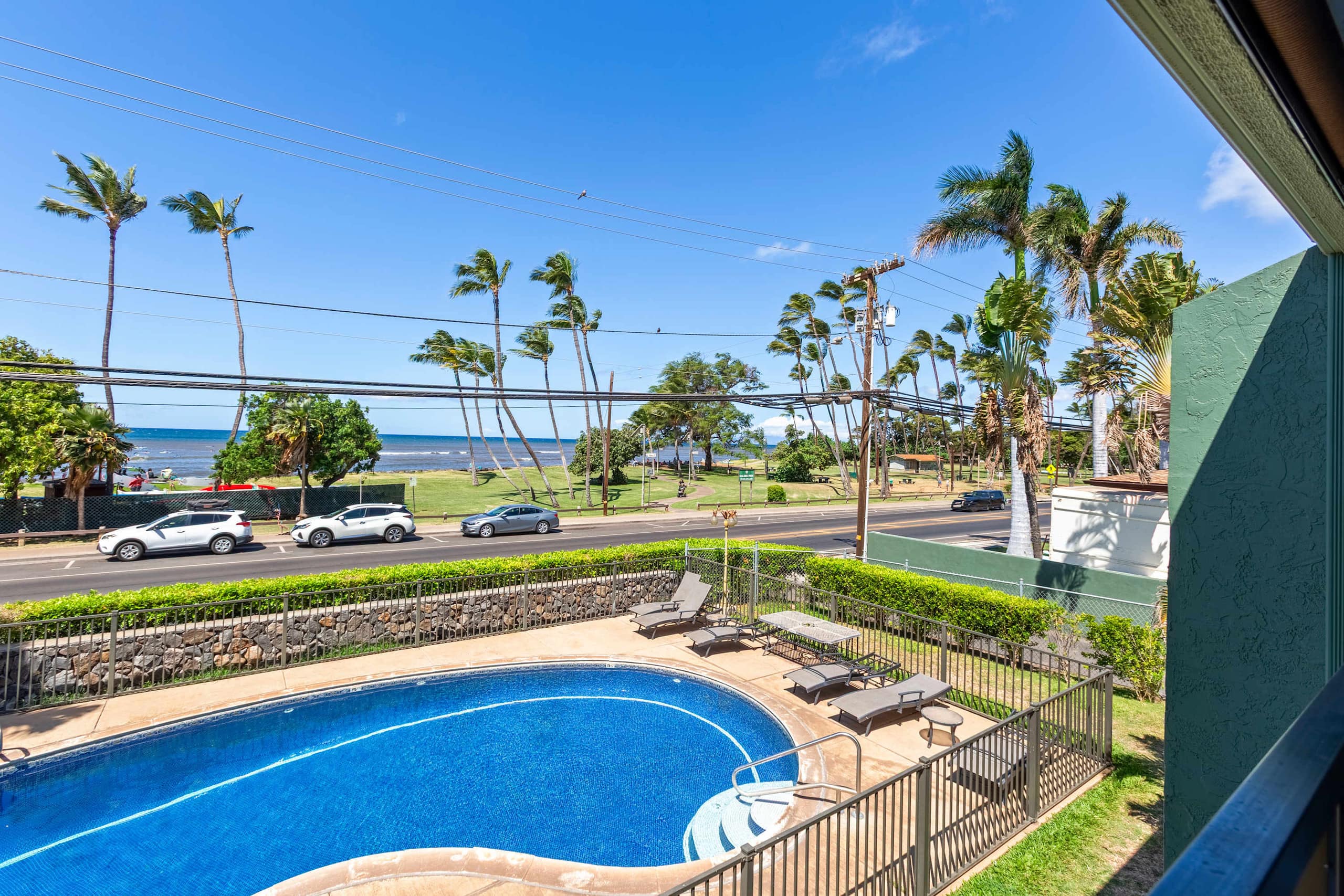 Condo in Kihei · ★4.92 · 1 bedroom · 2 beds · 1 private bath - Image 33