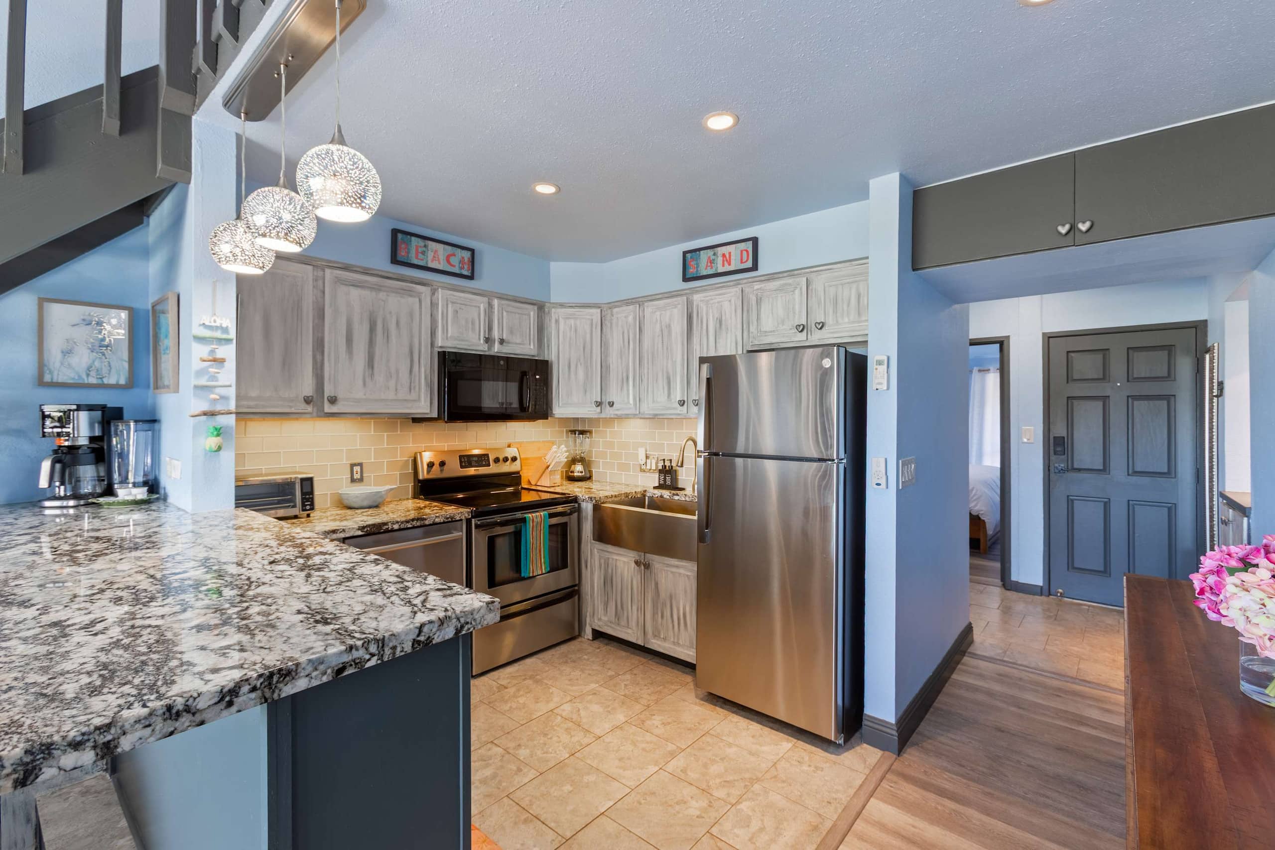 Condo in Kihei · ★4.92 · 1 bedroom · 2 beds · 1 private bath - Image 15