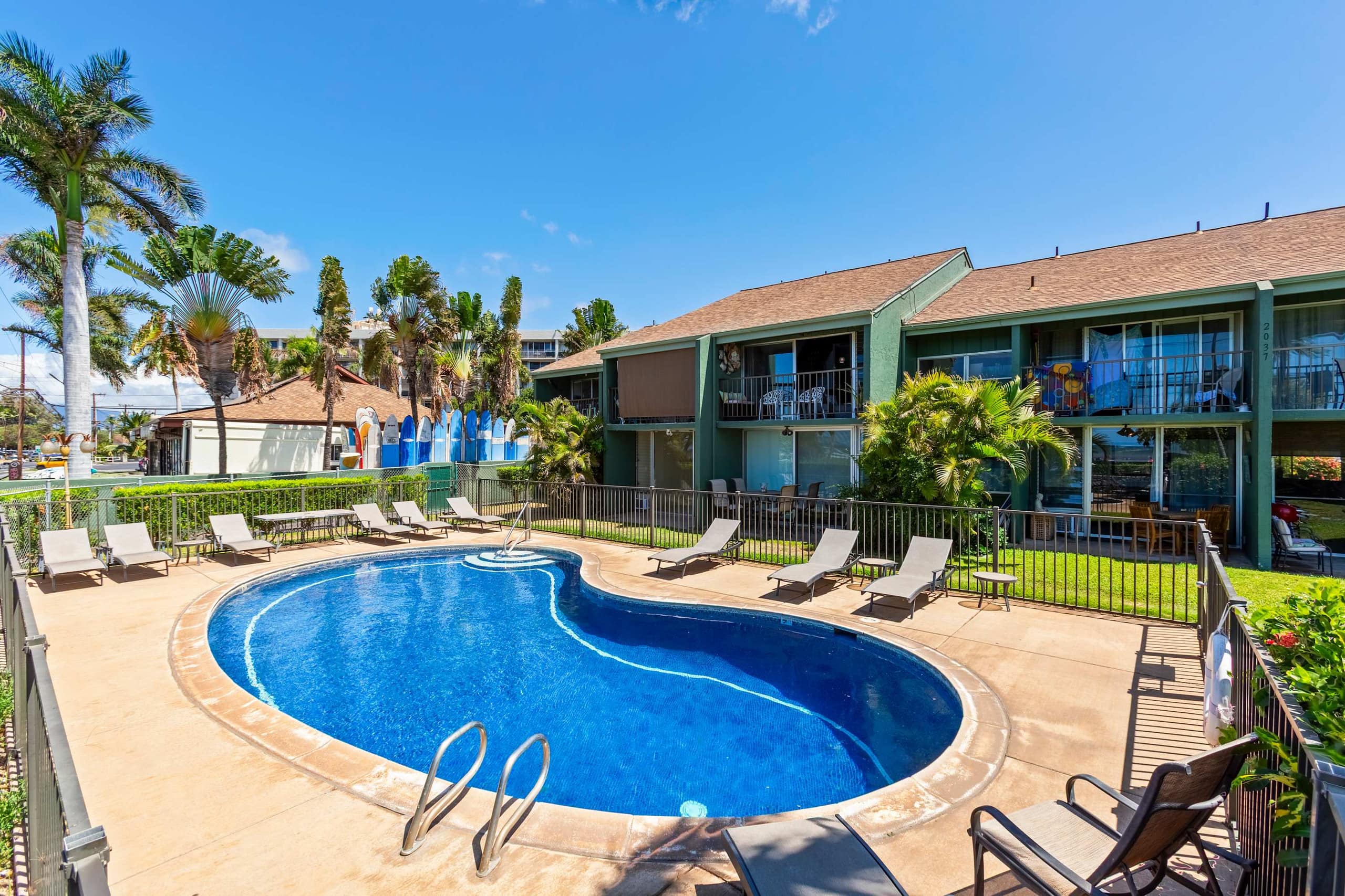 Condo in Kihei · ★4.92 · 1 bedroom · 2 beds · 1 private bath - Image 36