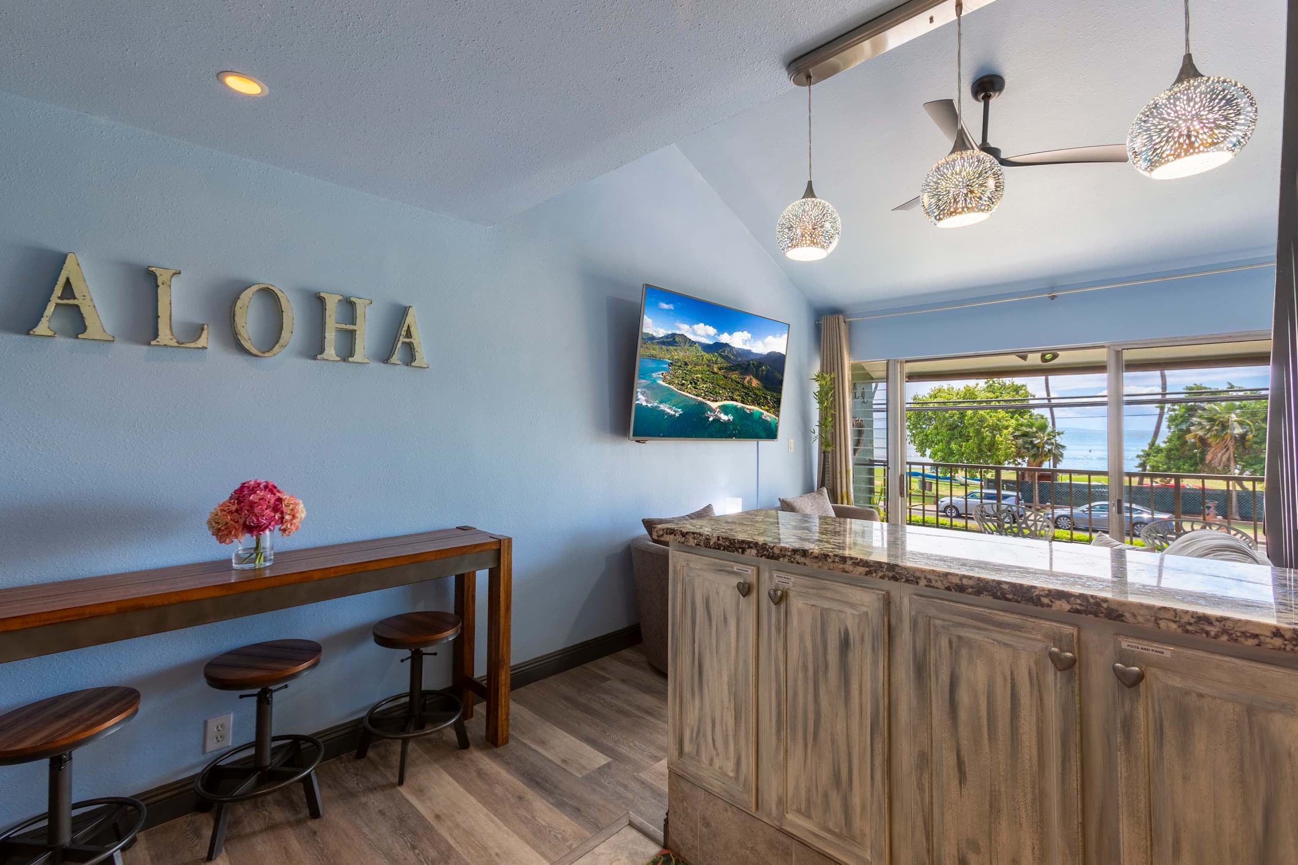 Condo in Kihei · ★4.92 · 1 bedroom · 2 beds · 1 private bath - Image 8