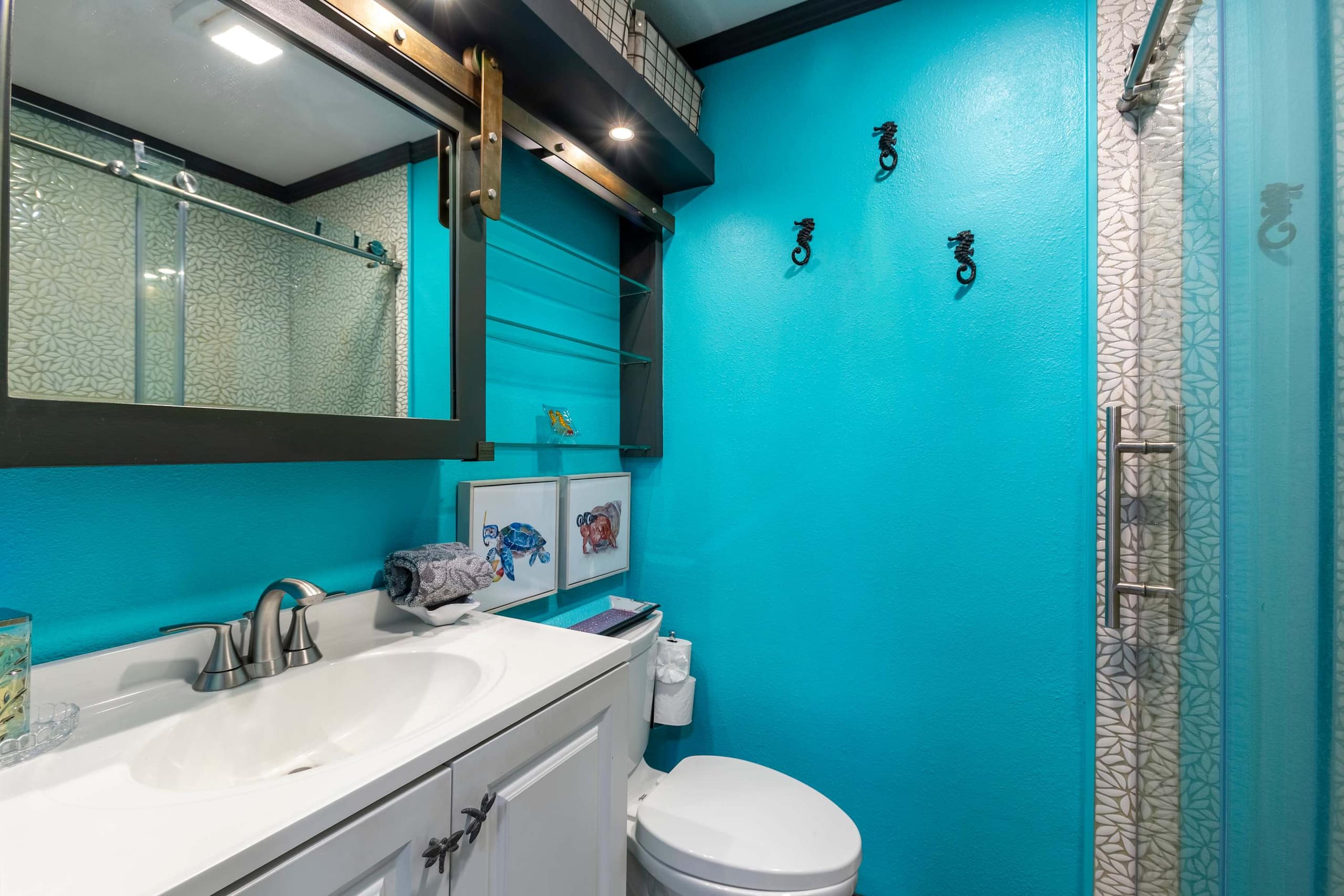 Condo in Kihei · ★4.92 · 1 bedroom · 2 beds · 1 private bath - Image 23