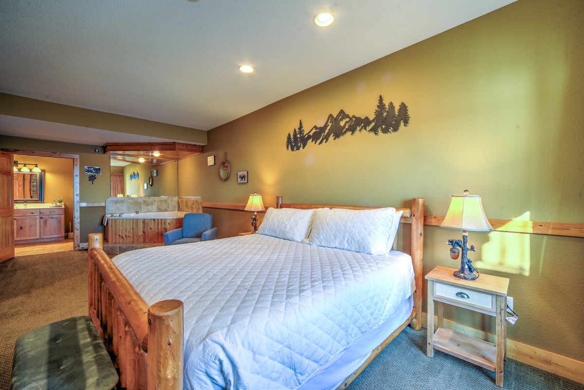 Chumba cha kulala cha Ufukwe wa Ziwa 1 | Kitanda aina ya King | Bafu la Chumba cha kulala