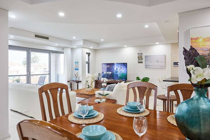 Walk to Scarborough Beach