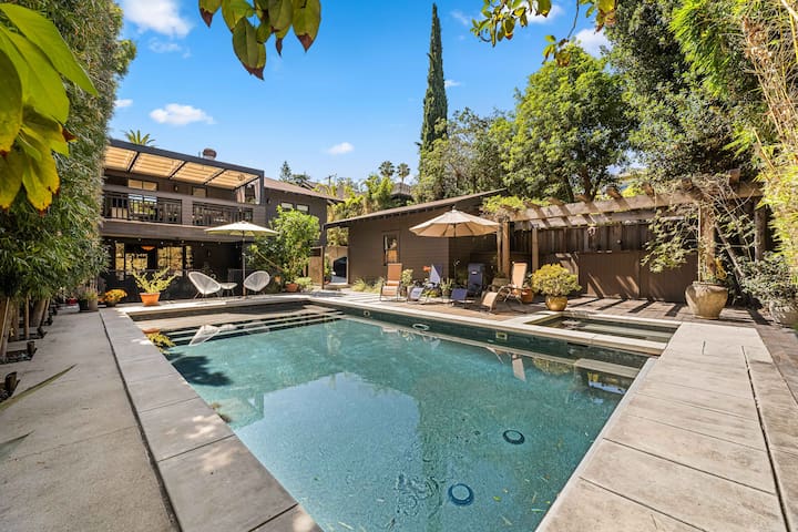 Sunset Junction Pool House • 30 Mins to SoFi