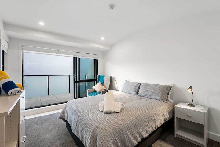 غرفة النوم الرئيسية