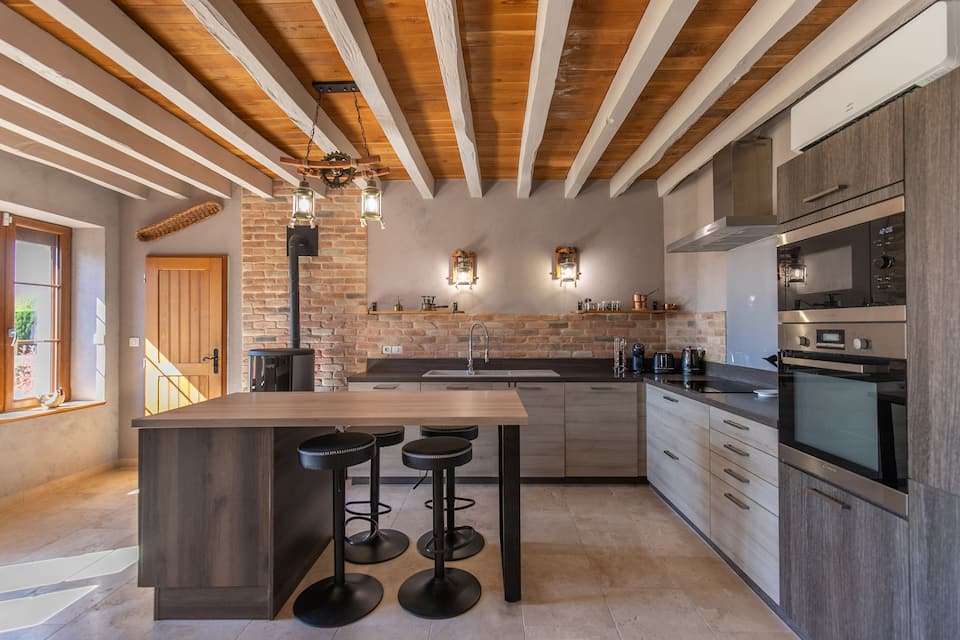 La Longère de l'Éolienne, a country farmhouse, Billy, Loir-et-Cher, France, photo 4 of 10