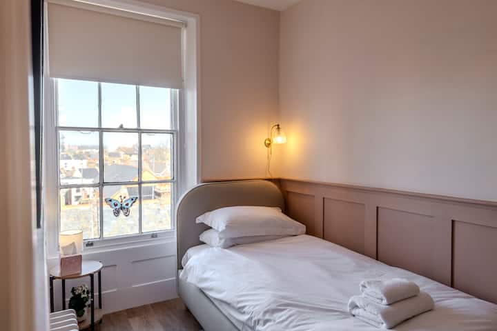 G Slaapkamer 2 Achterkant 7419