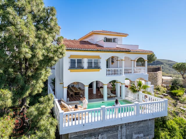 Take Care Malaga managed Airbnb listing 1