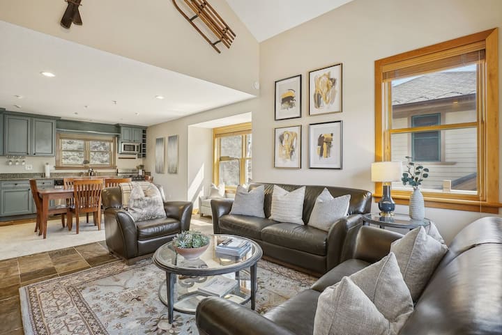 Spacious 3-bedroom Greyhawk Townhome In Park City - Park City, UT