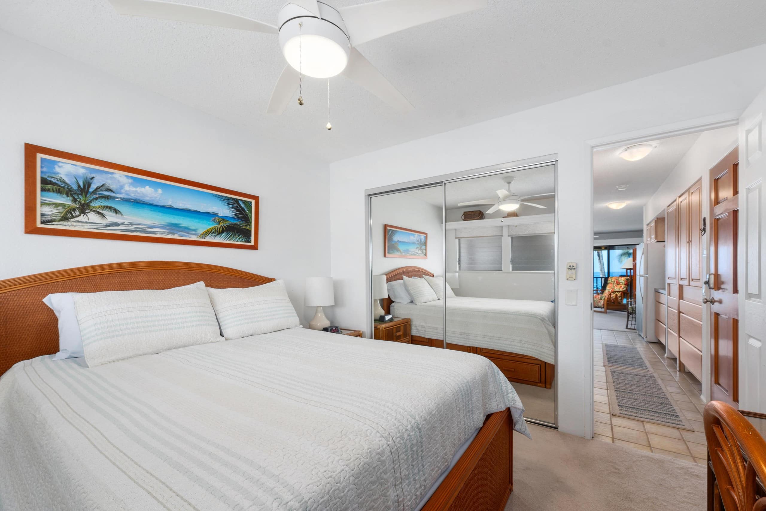 Condo in Kailua-Kona · ★4.89 · 1 bedroom · 2 beds · 1 shared bath - Image 18