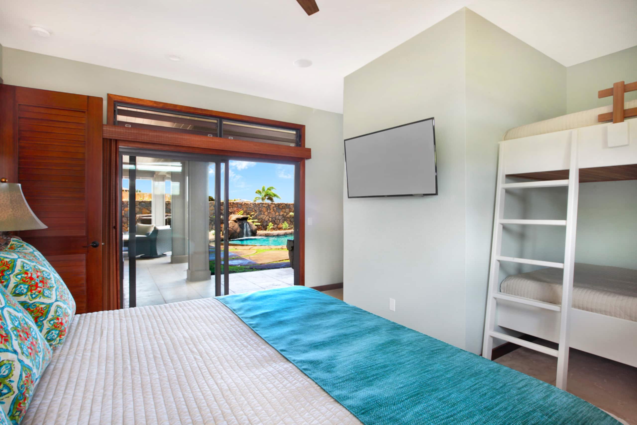 Amazing Golf View Private Pool & Hot Tub Sleep 10 - Photo 30