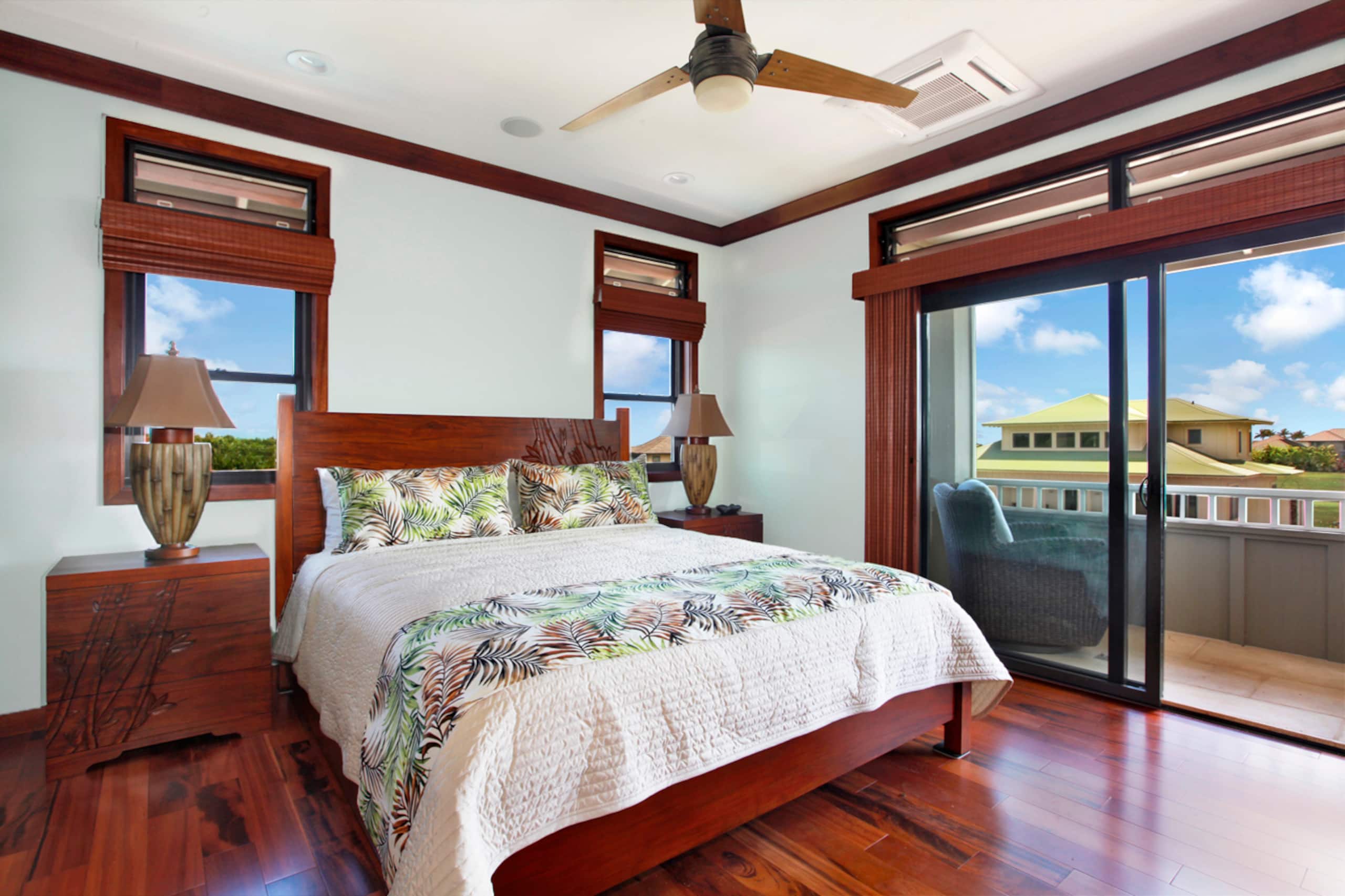 Amazing Golf View Private Pool & Hot Tub Sleep 10 - Photo 26