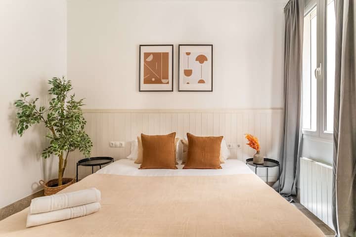 Huge Historic 5bd With Private Terrace!, Family... - 바르셀로나