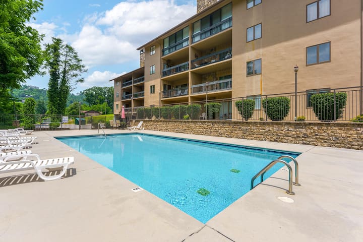 Bluff Mountain Rentals managed Airbnb listing 1