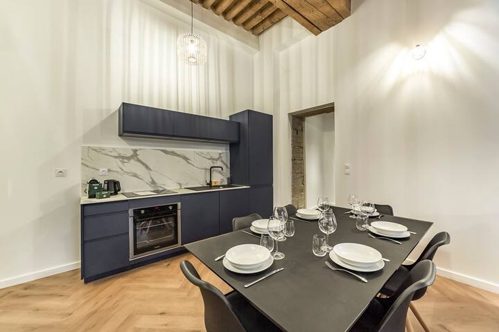 Opera Orchestra gallery image 3