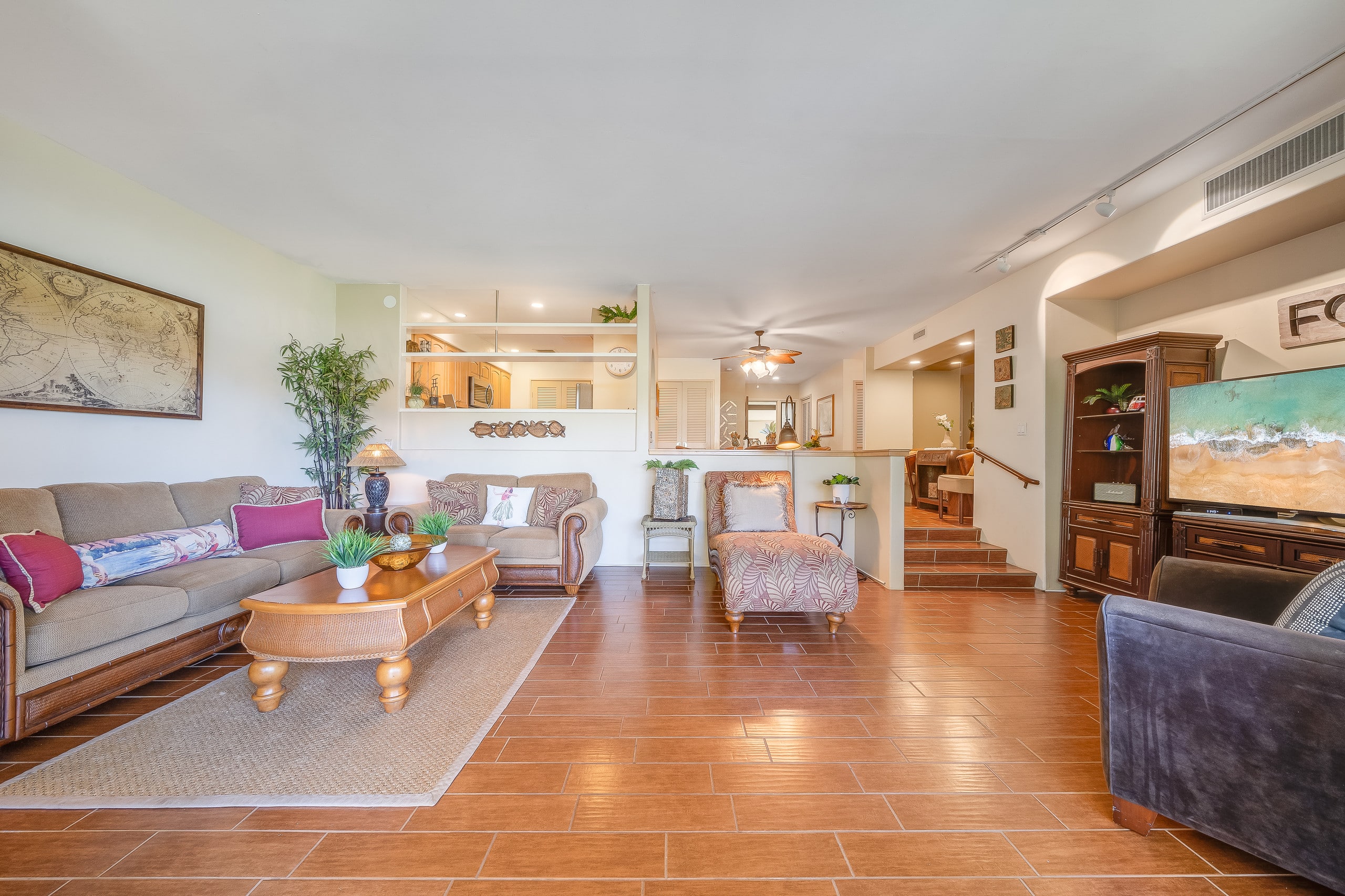 Condo in Lahaina · ★4.65 · 2 bedrooms · 3 beds · 2 baths - Image 4