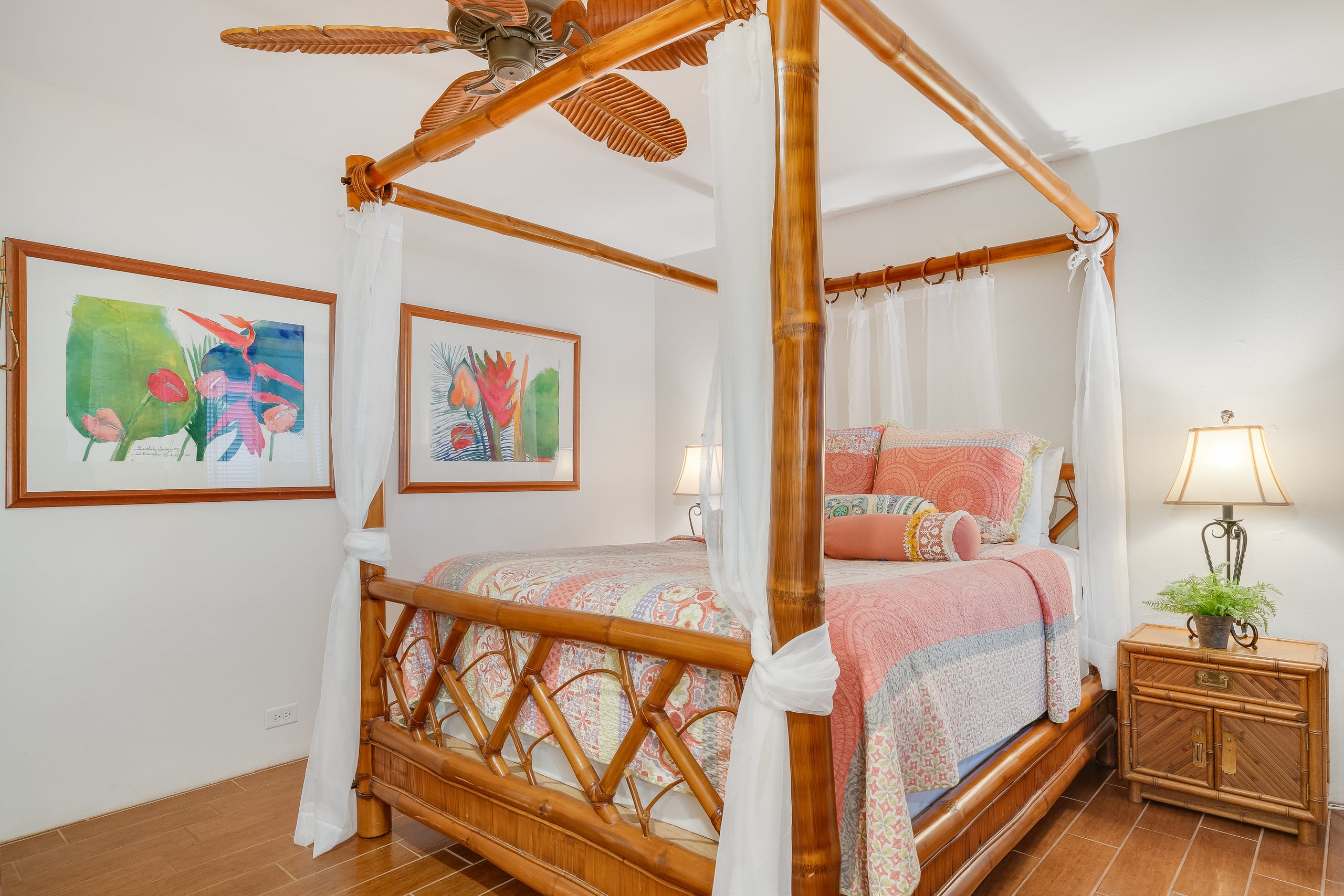 Condo in Lahaina · ★4.65 · 2 bedrooms · 3 beds · 2 baths - Image 17