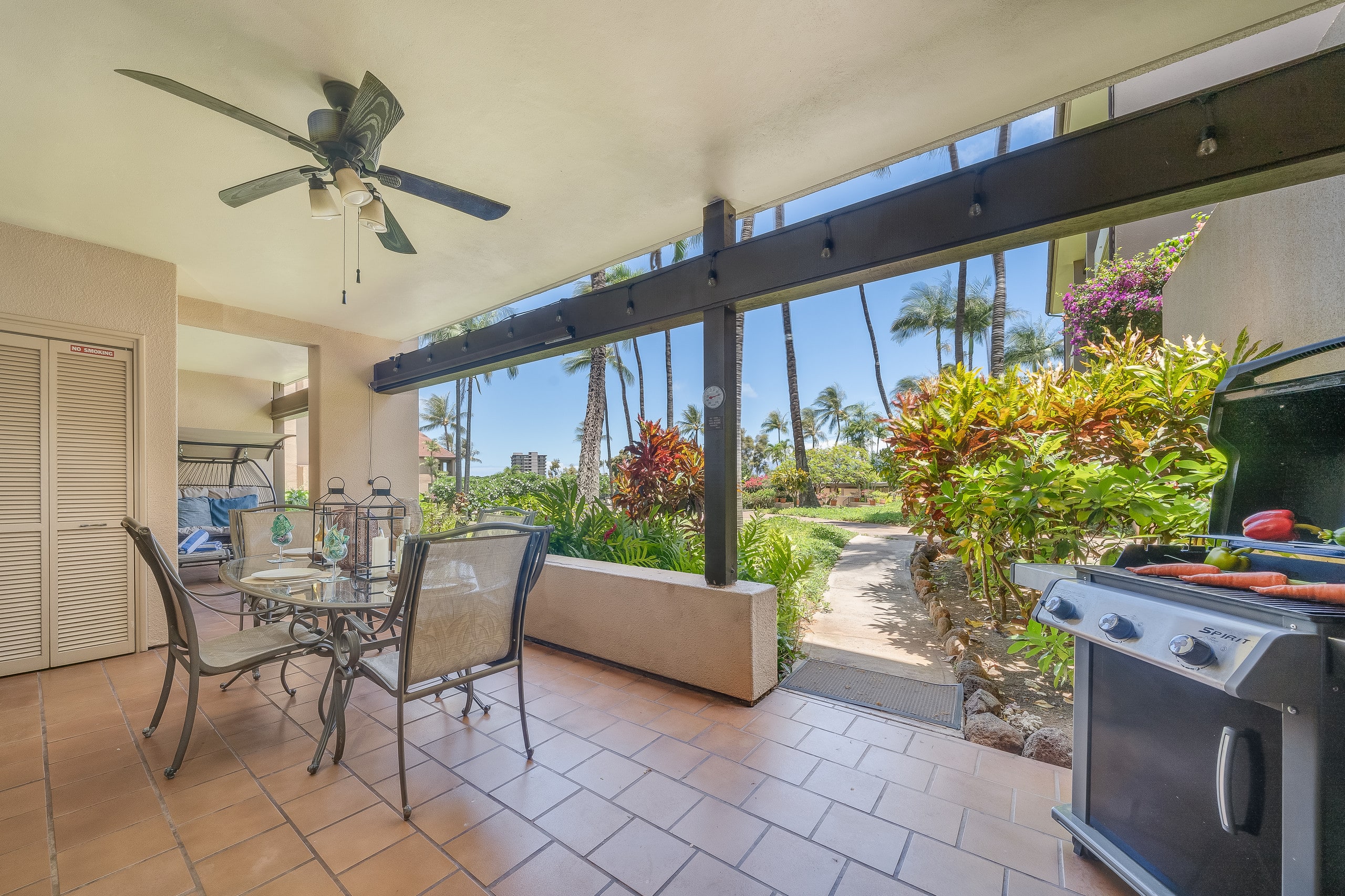 Condo in Lahaina · ★4.65 · 2 bedrooms · 3 beds · 2 baths - Image 31