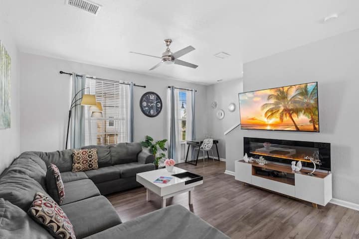 5015 Stunning 3br/3.5ba Townhouse In Vista Cay #44 - Orlando