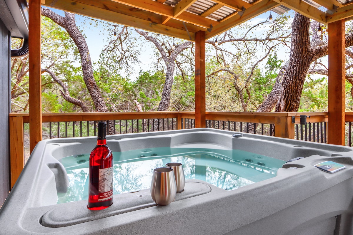 Good Day Treehouse I Hot tub, stargazing - Houses for Rent in