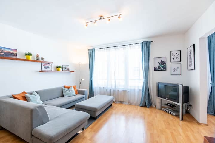 Central - Free Parking - Sunny - Spacious - Budapest