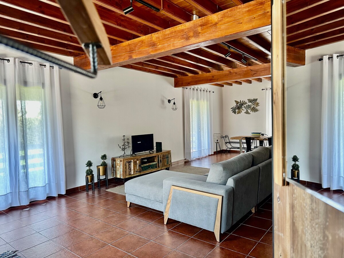 Azores Quinta do Segredo - Houses for Rent in Capelas, Açores, Portugal ...