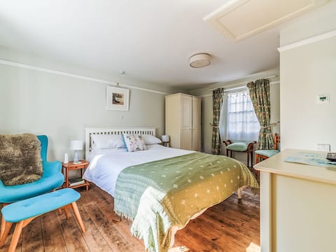 Seaforth by Interhome