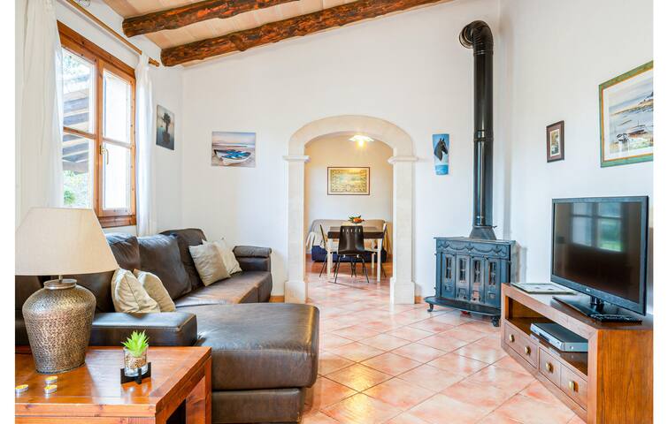 Lovely home in Manacor with WiFi gallery image 5