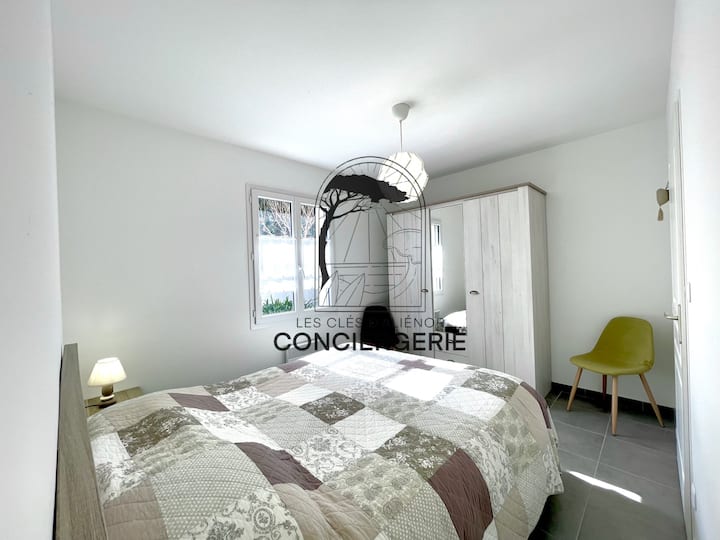 Spavaća soba 1: jedan bračni krevet (160x200 cm)