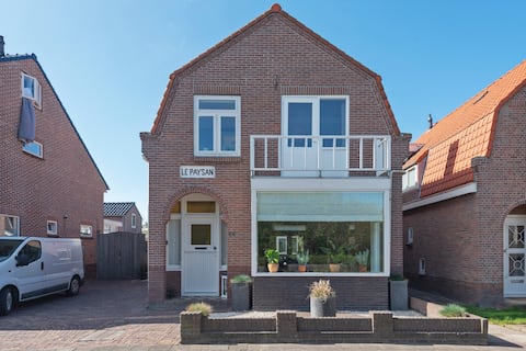 Seaside Comfort at Le Paysan A Cozy Family Escape