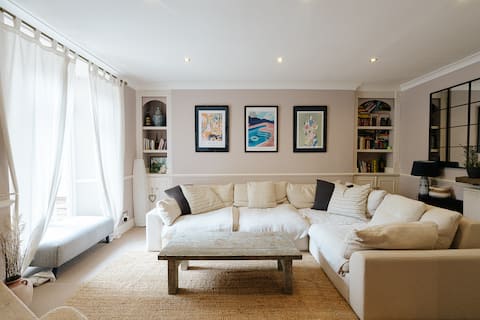 Gorgeous Hideaway in Classy Clifton